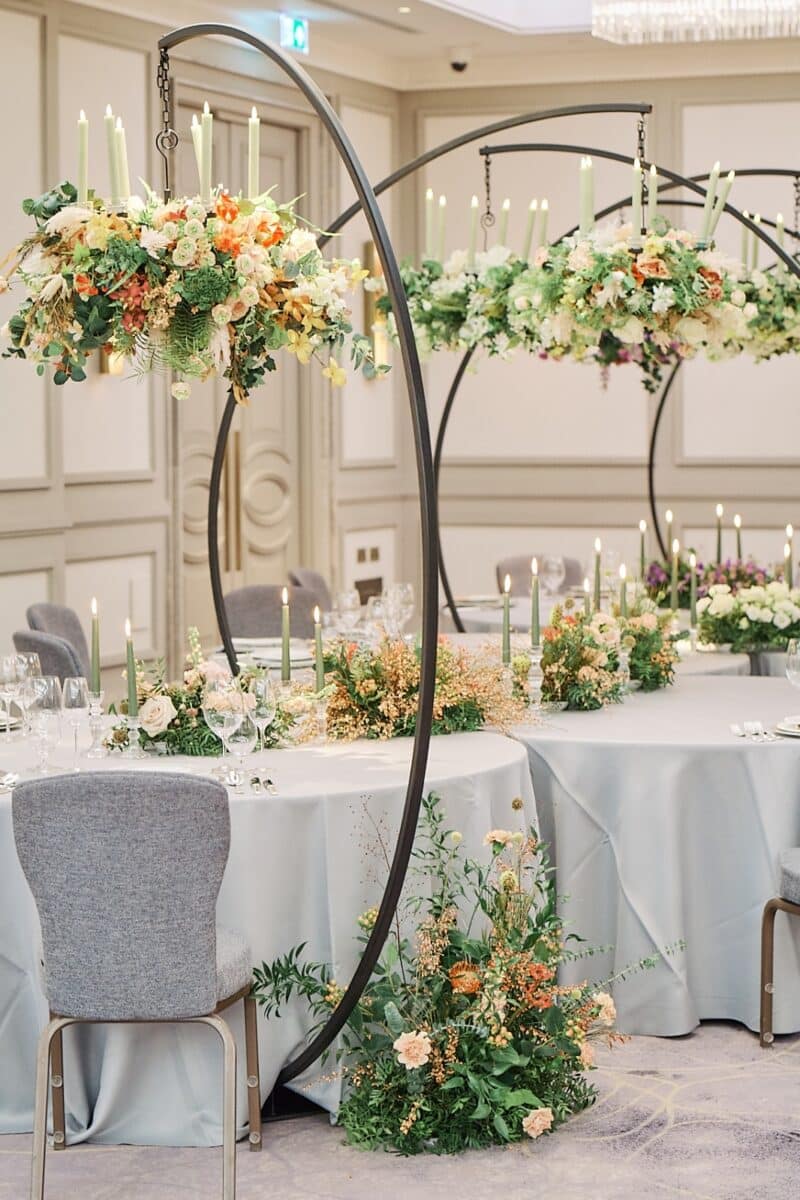 Enjoy your luxury wedding experience with this Serpentine table setting at the Biltmore Hotel